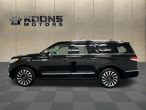 Used 2022 Lincoln Navigator L Black Label image 4