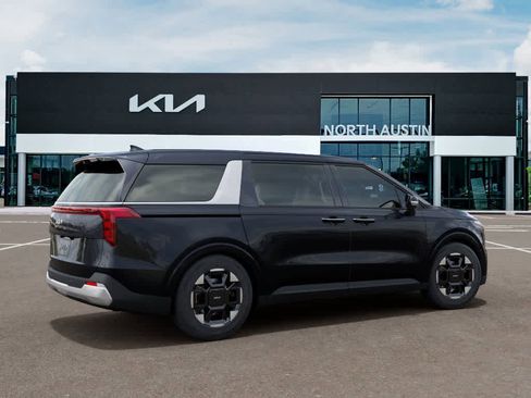 New 2026 Kia Carnival EX image 6