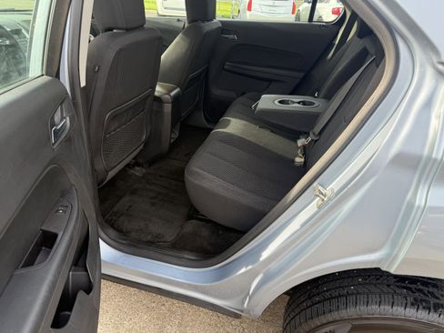 Used 2015 Chevrolet Equinox LS image 14