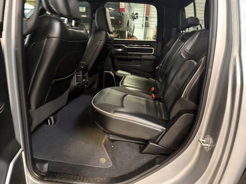 Certified 2022 RAM 2500 Laramie w/ Night Edition AWD/4WD image 37