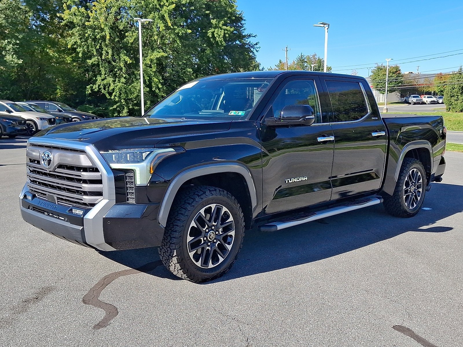 Certified 2023 Toyota Tundra Limited AWD/4WD image 3