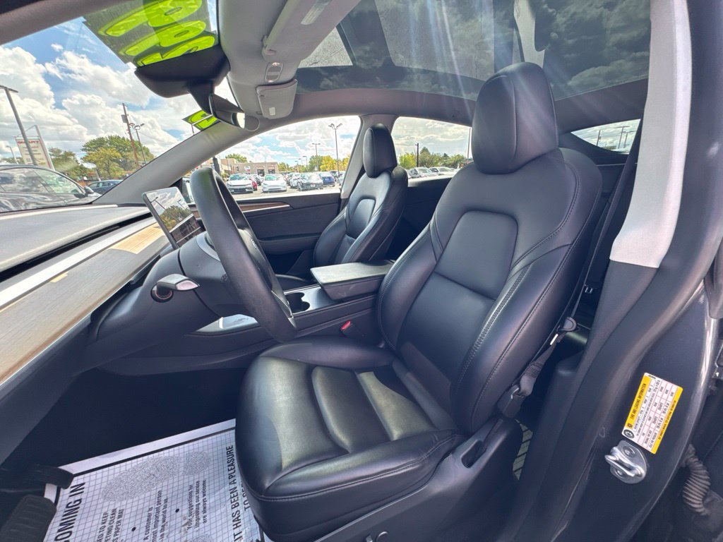 Used 2023 Tesla Model Y Long Range AWD/4WD image 13