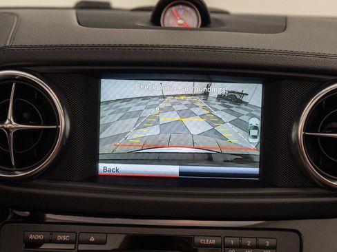 Used 2016 Mercedes-Benz SL 550 image 39