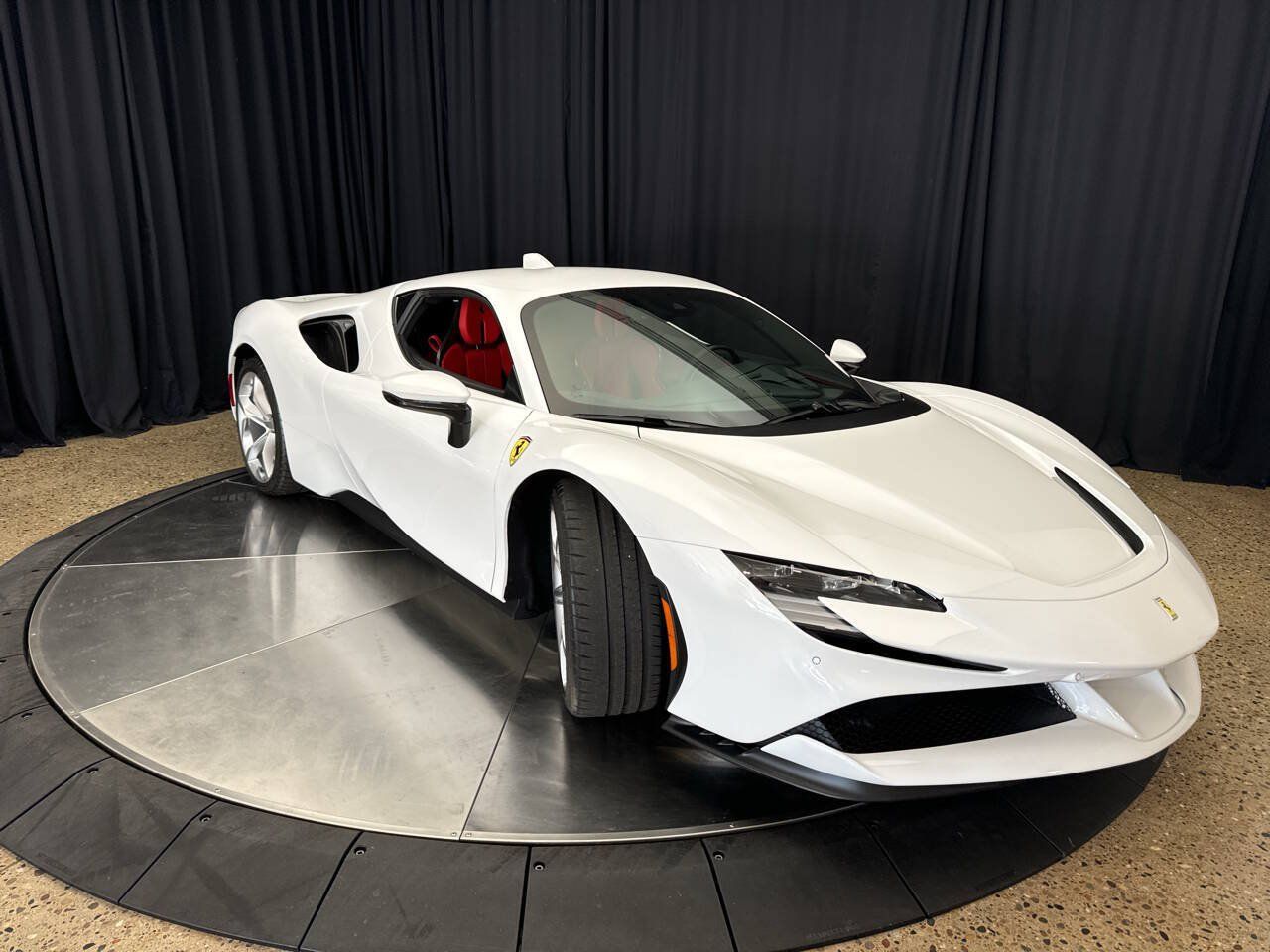 Used 2023 Ferrari SF90 Stradale AWD/4WD image 12