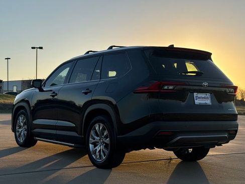 Used 2025 Toyota Grand Highlander FWD image 6