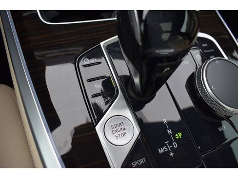 Used 2020 BMW X5 xDrive40i w/ Premium Package image 46