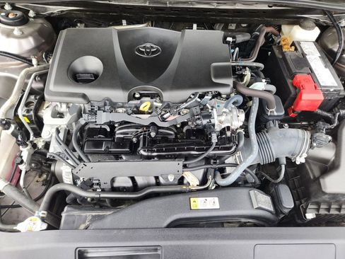 Used 2024 Toyota Camry XLE FWD image 34