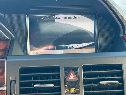 Used 2010 Mercedes-Benz GLK 350 GLK 350 image 30