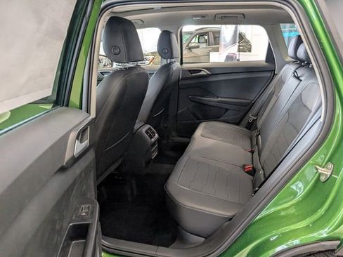 New 2026 Volkswagen Taos SE FWD image 13
