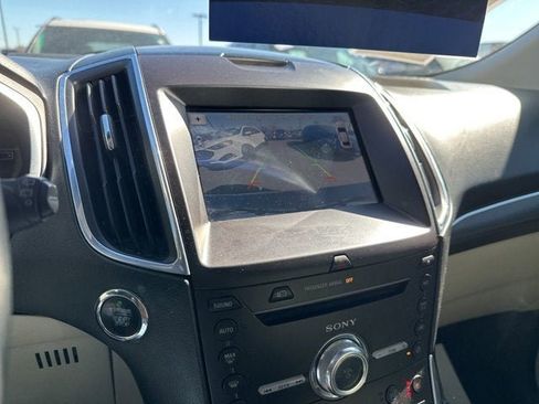 Certified 2018 Ford Edge Titanium w/ Equipment Group 302A image 17