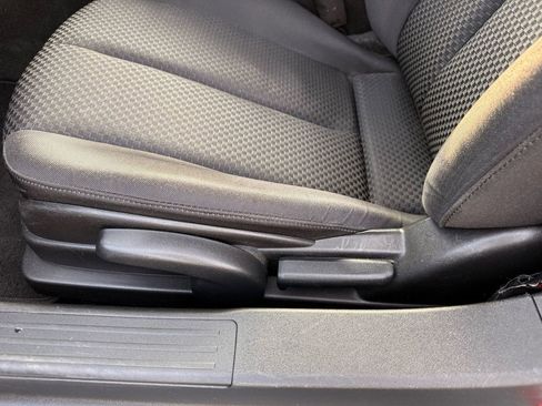 Used 2008 MAZDA MX-5 Miata Sport w/ Convenience Pkg image 15