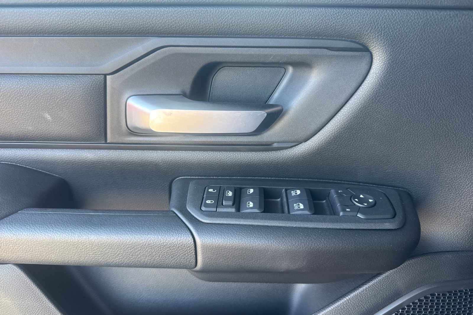 New 2026 RAM 1500 Warlock AWD/4WD image 10