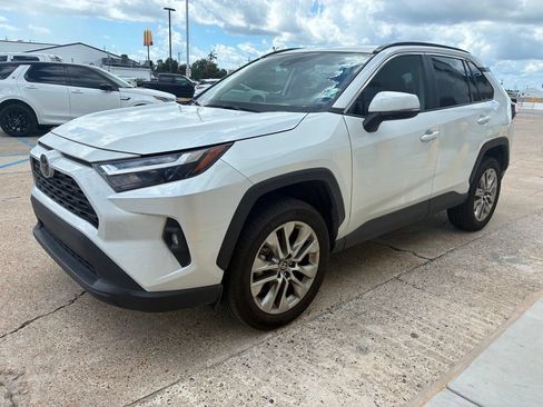 Used 2025 Toyota RAV4 XLE Premium FWD image 1