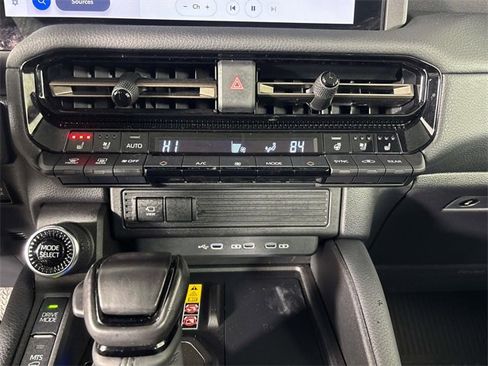 Used 2025 Toyota Land Cruiser image 22