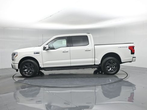 New 2025 Ford F150 Lightning Lariat w/ Max Trailer Tow Package image 28