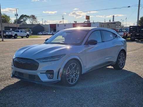 New 2025 Ford Mustang Mach-E GT image 10