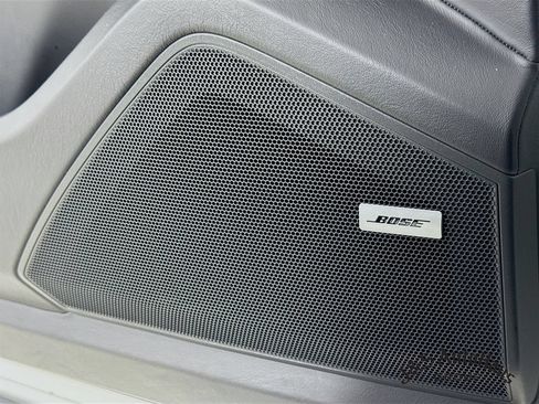 Used 2021 Porsche Cayenne Turbo AWD/4WD image 25
