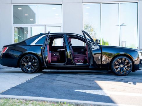 Used 2021 Rolls-Royce Ghost AWD/4WD image 11