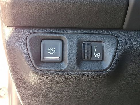 Used 2023 GMC Acadia SLE w/ Driver Convenience Package image 27