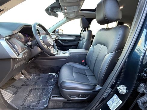 Used 2024 MAZDA CX-90 Plug-In Hybrid w/ Preferred image 9