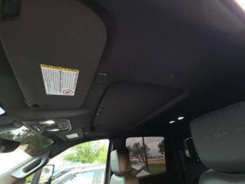 Used 2022 GMC Sierra 2500 Denali w/ Denali Ultimate Package AWD/4WD image 14