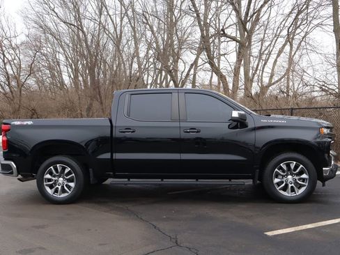 Used 2021 Chevrolet Silverado 1500 LT image 9