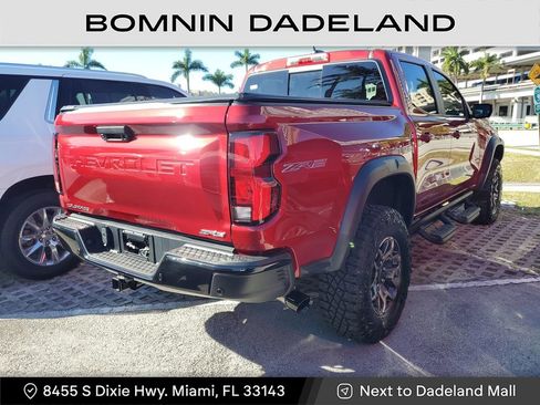 Used 2025 Chevrolet Colorado ZR2 w/ Technology Package image 5