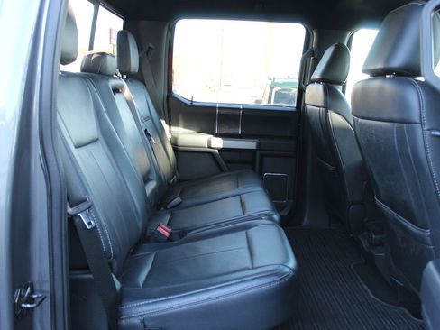 Used 2022 Ford F250 Lariat w/ Lariat Value Package AWD/4WD image 16