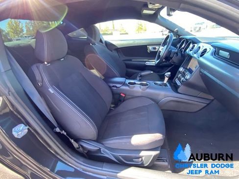 Used 2022 Ford Mustang GT w/ Equipment Group 301A RWD image 13