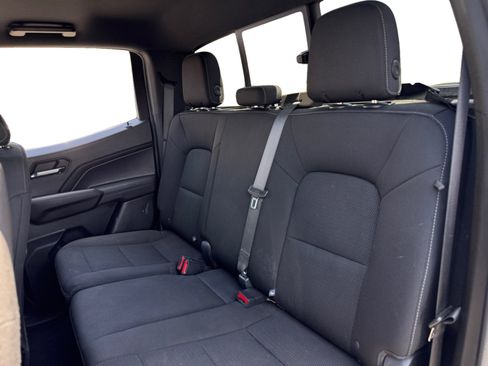 Used 2024 Chevrolet Colorado LT w/ LT Convenience Package II RWD image 13