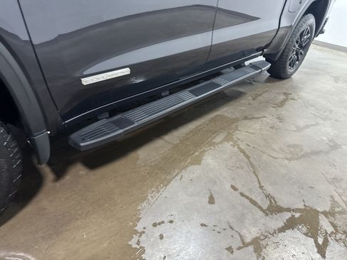 Used 2023 GMC Sierra 1500 Elevation AWD/4WD image 10