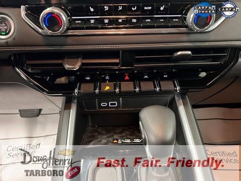 Used 2024 Chevrolet Colorado LT w/ LT Convenience Package II image 44