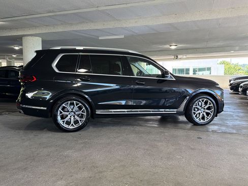 Certified 2024 BMW X7 xDrive40i AWD/4WD image 7
