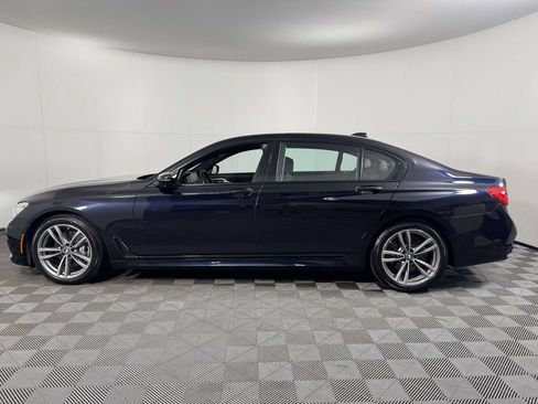 Used 2019 BMW 740i xDrive w/ Executive Package AWD/4WD image 11