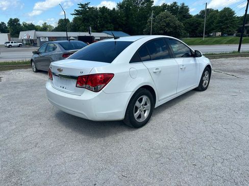 Used 2014 Chevrolet Cruze LT w/ Technology Package FWD image 4