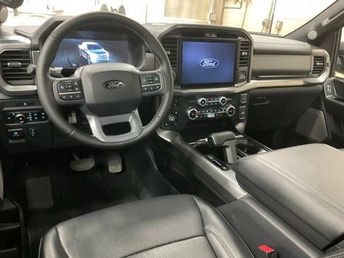 Used 2025 Ford F150 Lariat AWD/4WD image 9