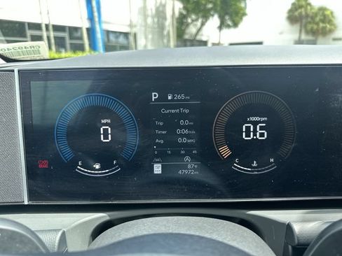 Used 2025 Hyundai Tucson SEL FWD image 26