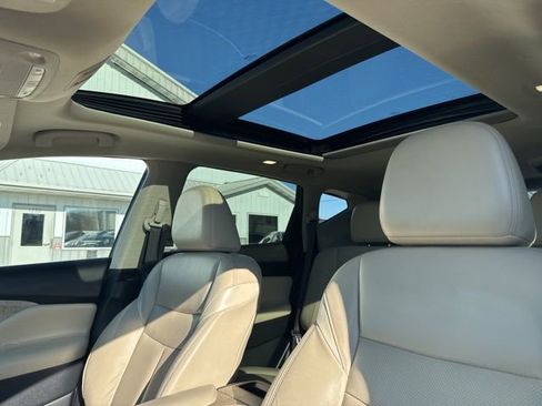 Used 2020 Nissan Murano SL image 3