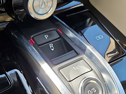 Certified 2022 Acura MDX SH-AWD w/ Advance Package image 16