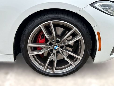 Used 2022 BMW M440i Convertible RWD image 12