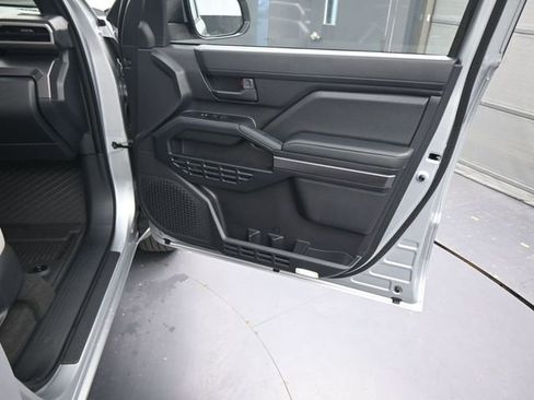 Used 2026 Toyota 4Runner SR5 AWD/4WD image 13