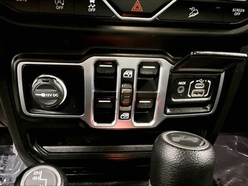 Used 2020 Jeep Wrangler Unlimited Sport S AWD/4WD image 34