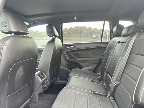 Used 2022 Volkswagen Tiguan SEL R-Line AWD/4WD image 22