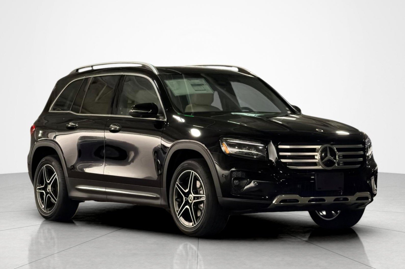 New 2026 Mercedes-Benz GLB 250 image 7