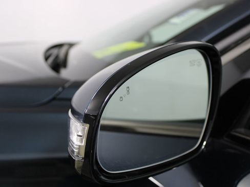 Used 2023 Genesis G70 2.0T w/ Sport Prestige Package image 44