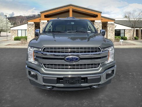 Used 2019 Ford F150 Lariat image 2