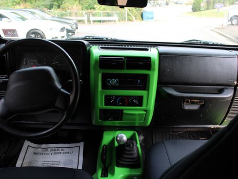 Used 1999 Jeep Wrangler SE AWD/4WD image 8