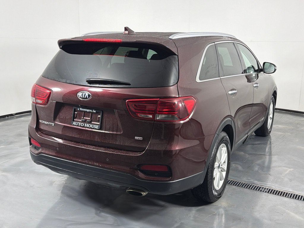 Used 2019 Kia Sorento AWD w/ LX Convenience Package image 5