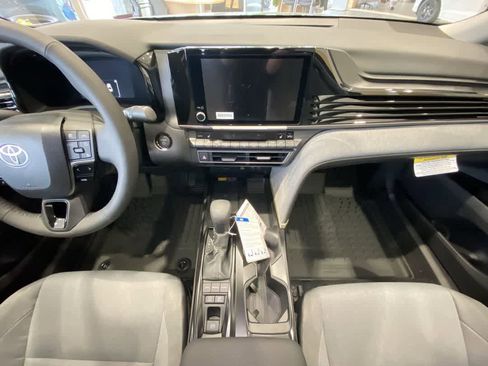 New 2026 Toyota Camry LE image 23