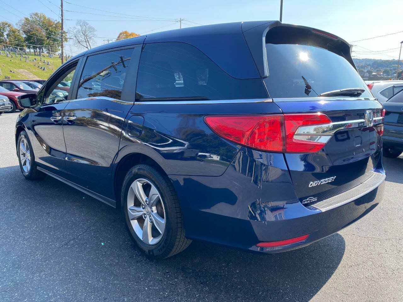 Used 2018 Honda Odyssey EX image 5